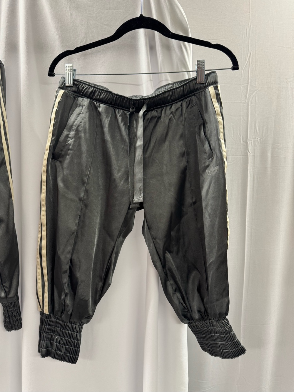 Adidas Track Jacket & Knickers Capri Set with Cream Stripes - Picture 3 of 6